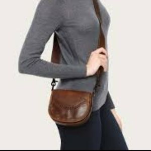 Melissa whip stitch saddle Frye crossbody New woth tags
